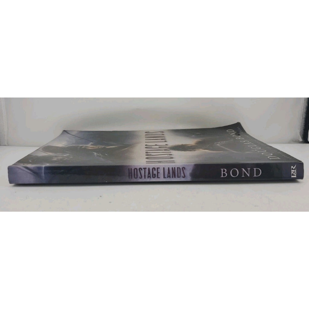 Hostage Lands (Heroes & History) - Paperback By Douglas Bond