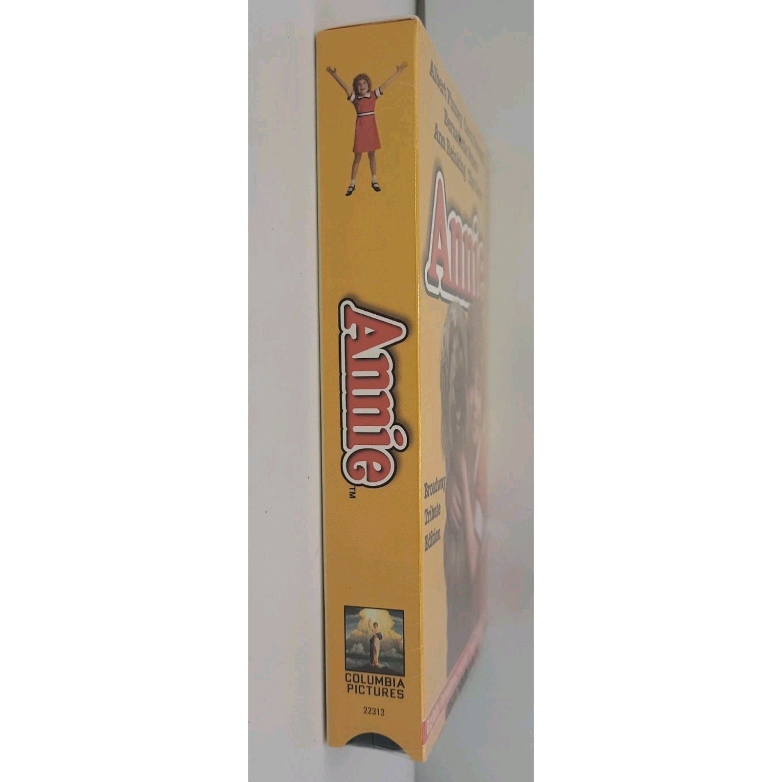 Annie (VHS, 1982) *Brand New*