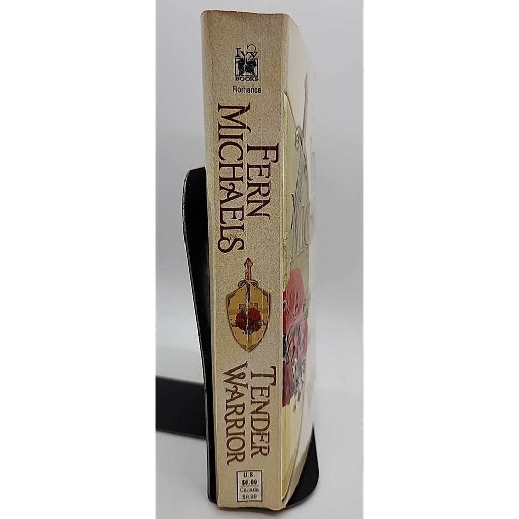 Tender Warrior : A Novel by Fern Michaels (1982, Mass Market)