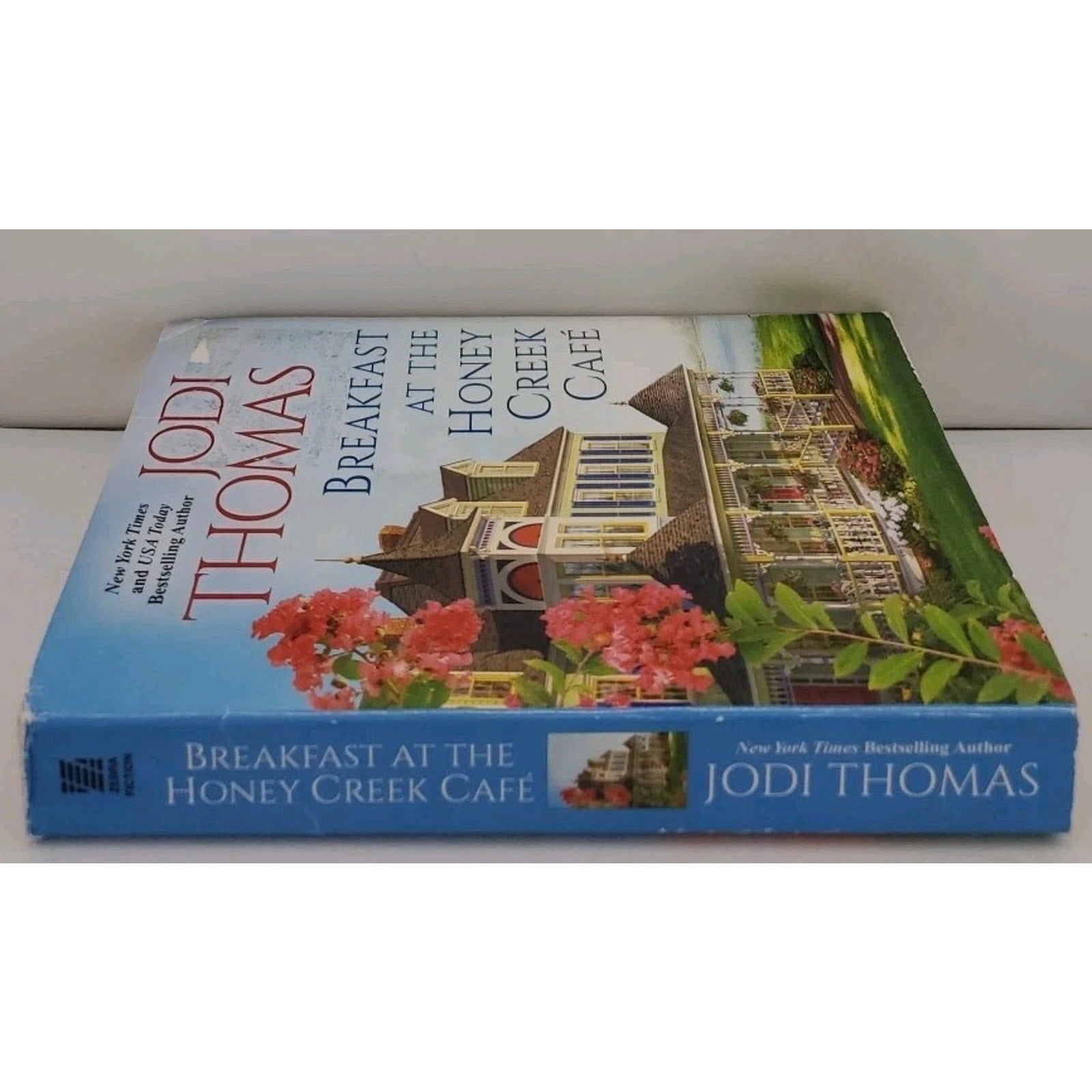 Jodi Thomas Breakfast At The Honey Creek Café (Paperback)