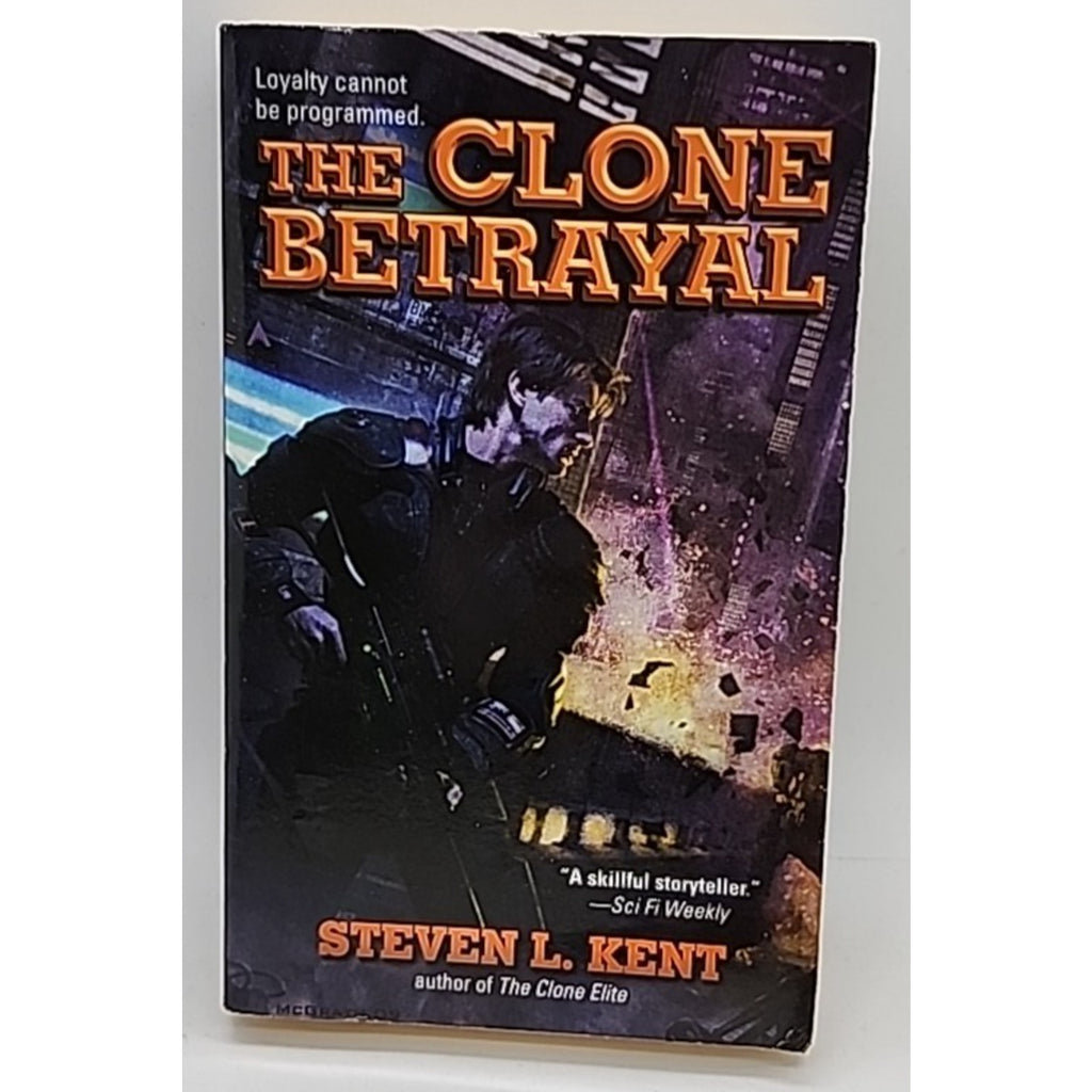 Clone Betrayal by Steven L. Kent (2009, Trade Paperback)