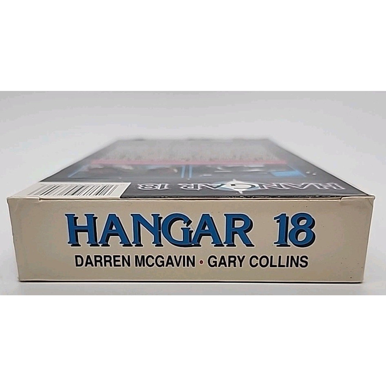 Hangar 18 (VHS, 1994)