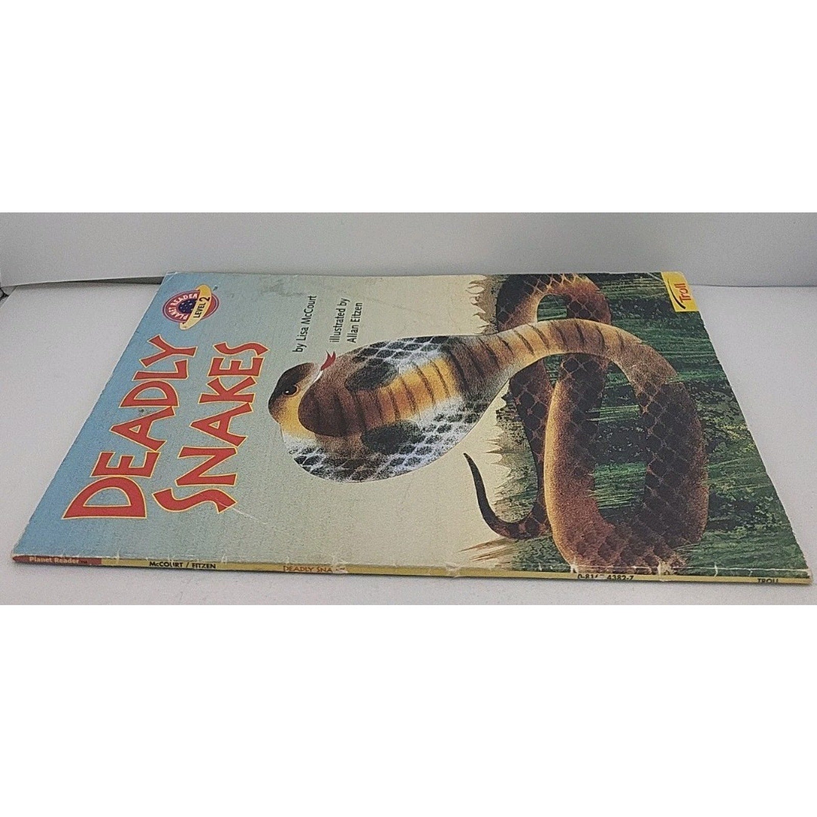 Deadly Snakes by Lisa McCourt (2003, Trade Paperback)
