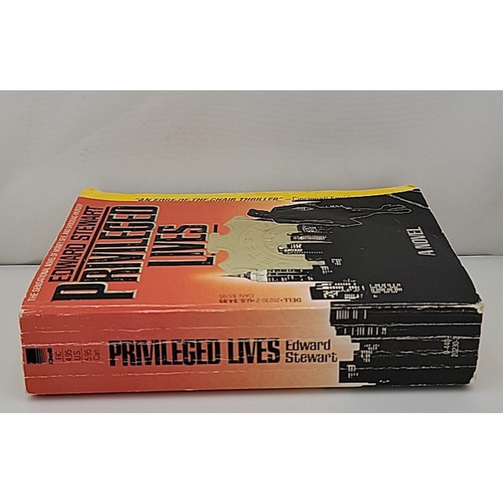 Privileged Lives by Edward Stewart (1989, Mass Market)