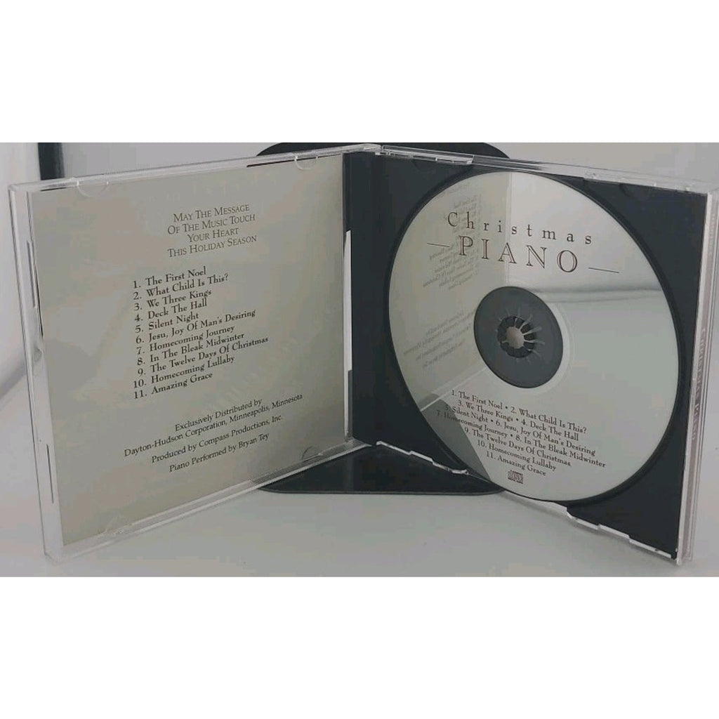 Holiday Homecoming The Complete Collection - 8 CDs