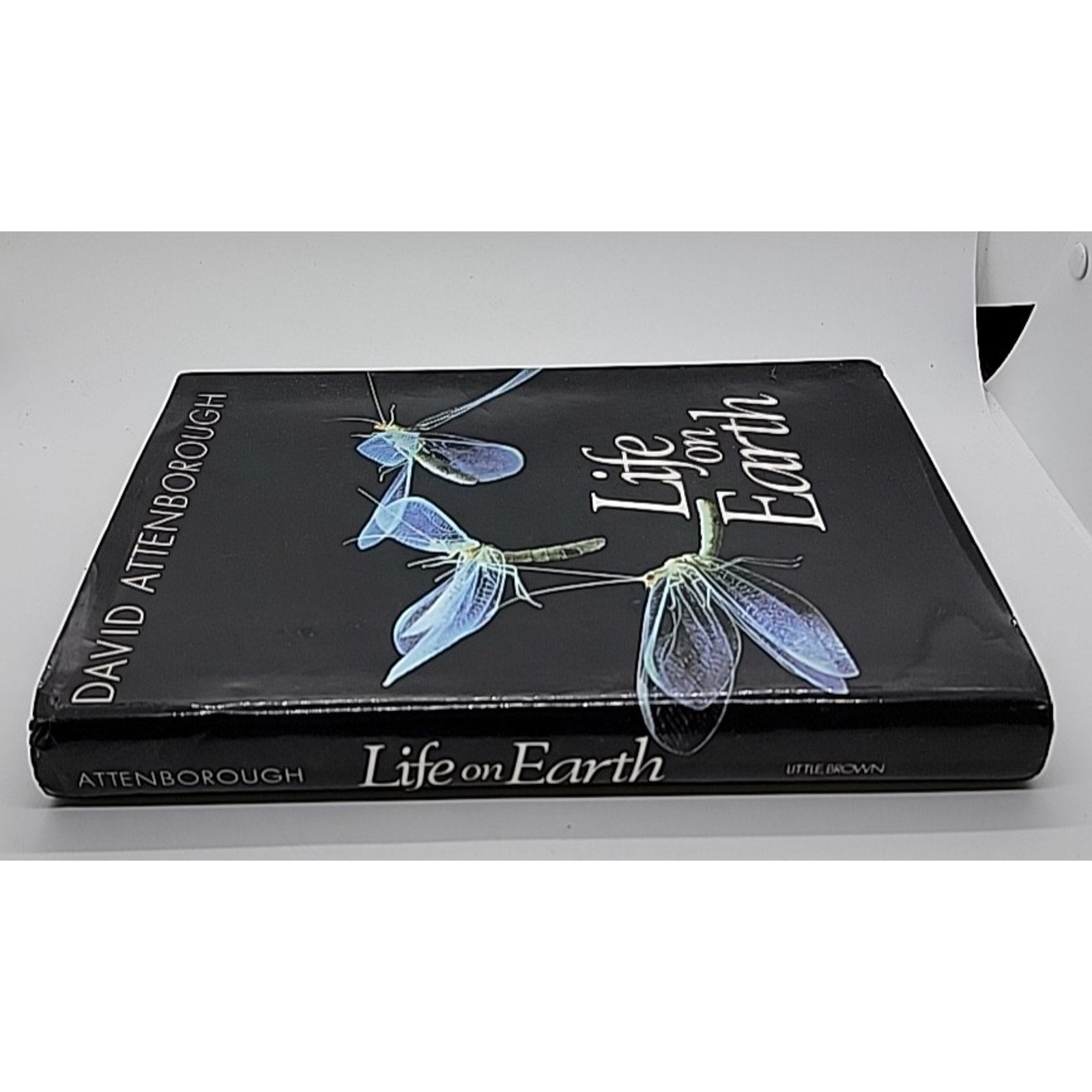 Life on Earth by David Attenborough (1981, Hardcover)
