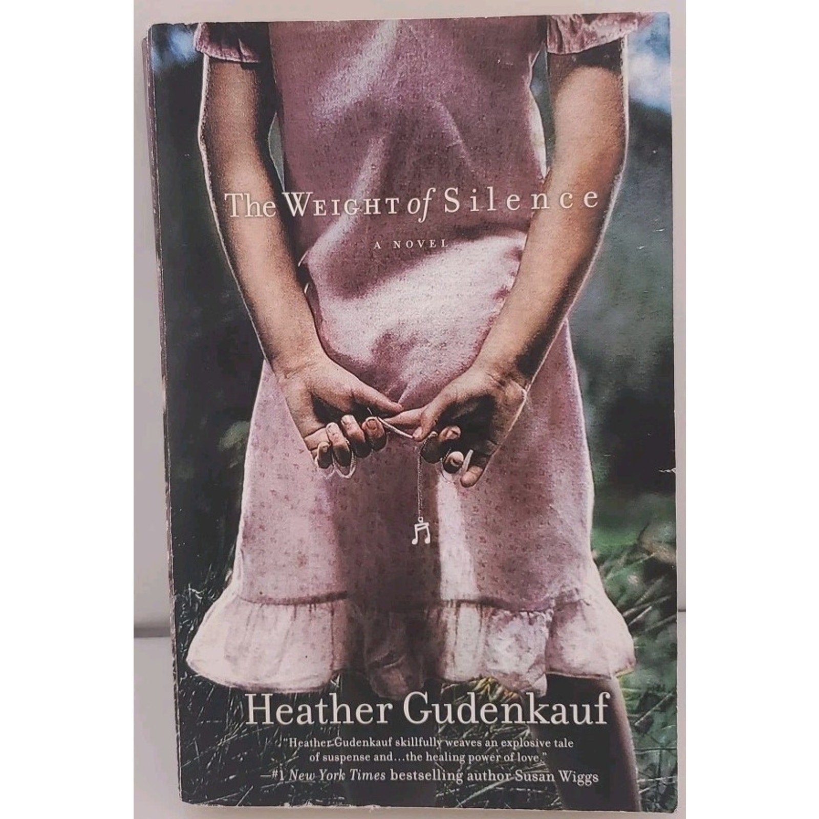 Weight of Silence by Heather Gudenkauf (2009, Trade Paperback)