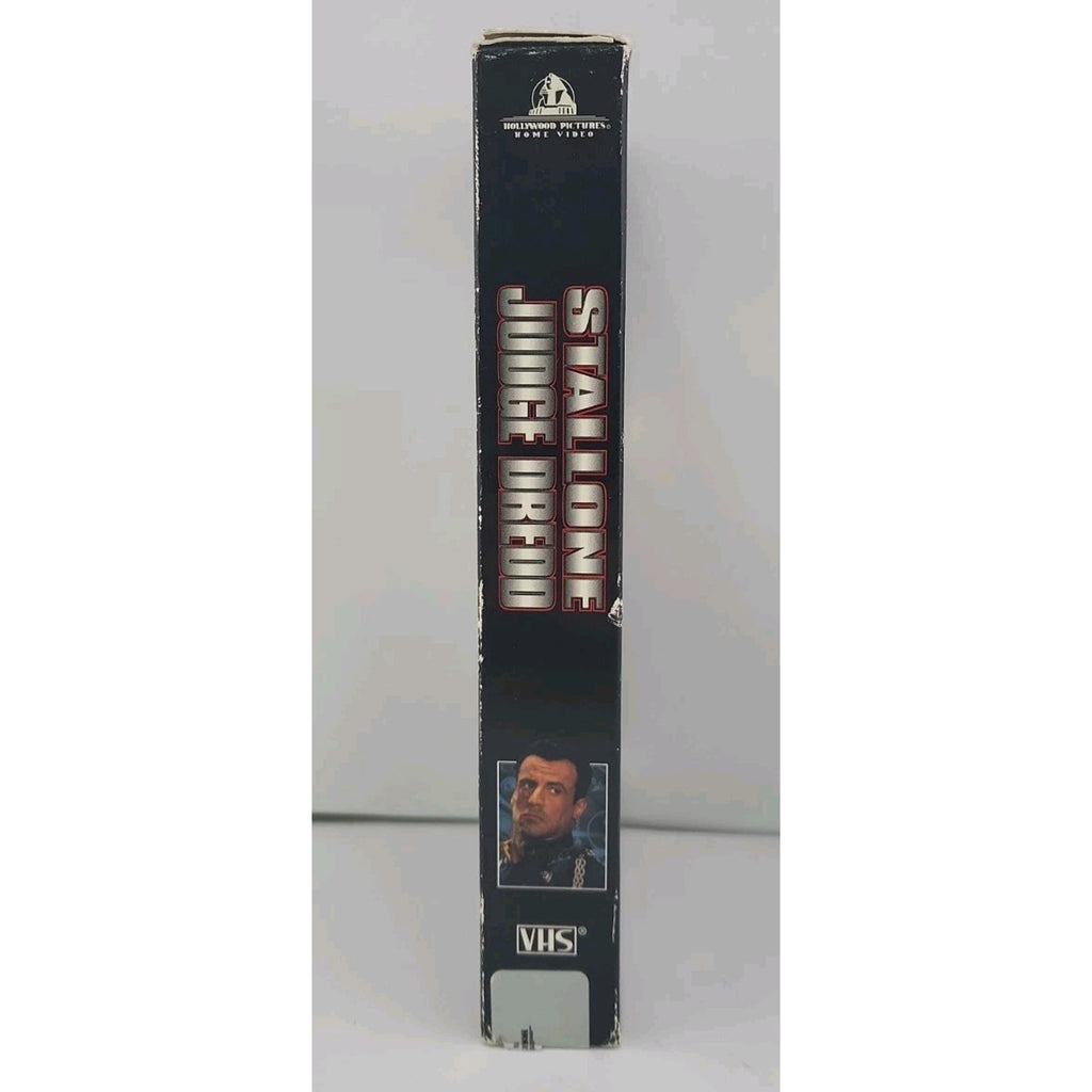 Judge Dredd (VHS, 1995)