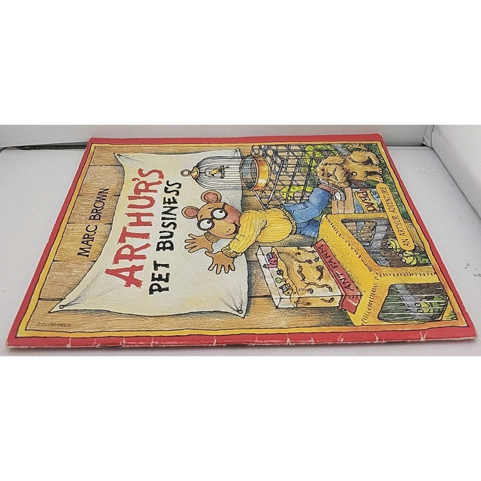 Arthur's Pet Business By Marc Brown