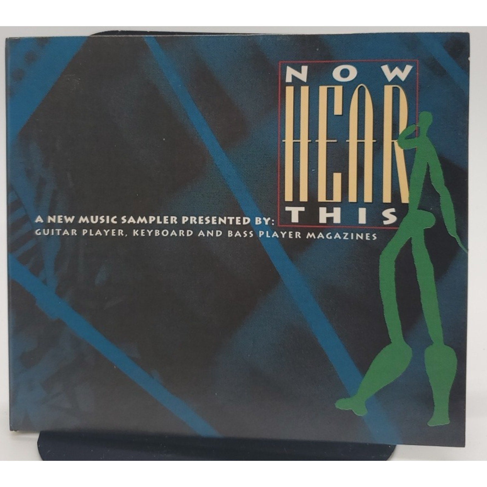A New Music Sampler Now Hear This (CD)