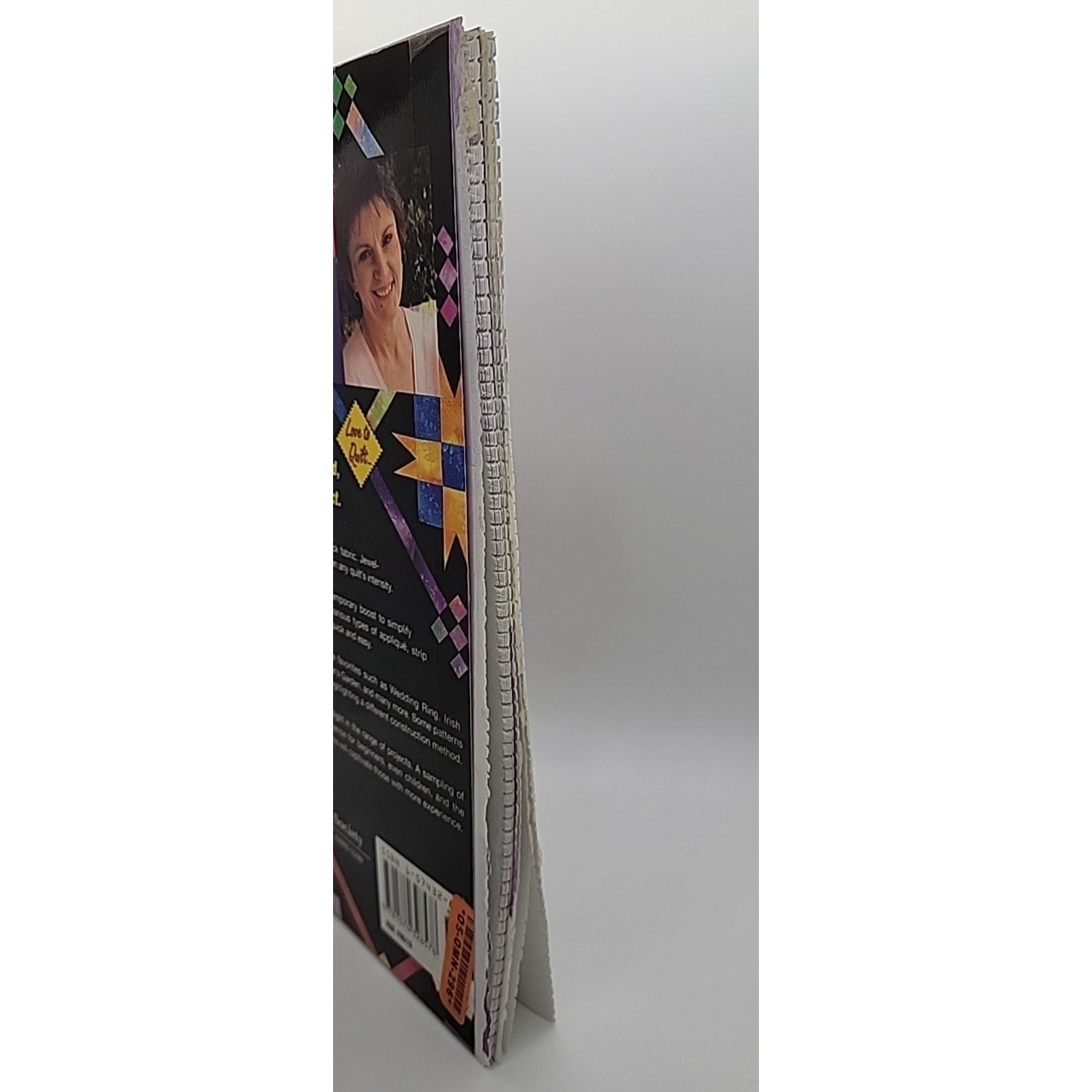 Bold Black and Beautiful Quilts by Debbie Kratovil (2004, Trade Paperback)