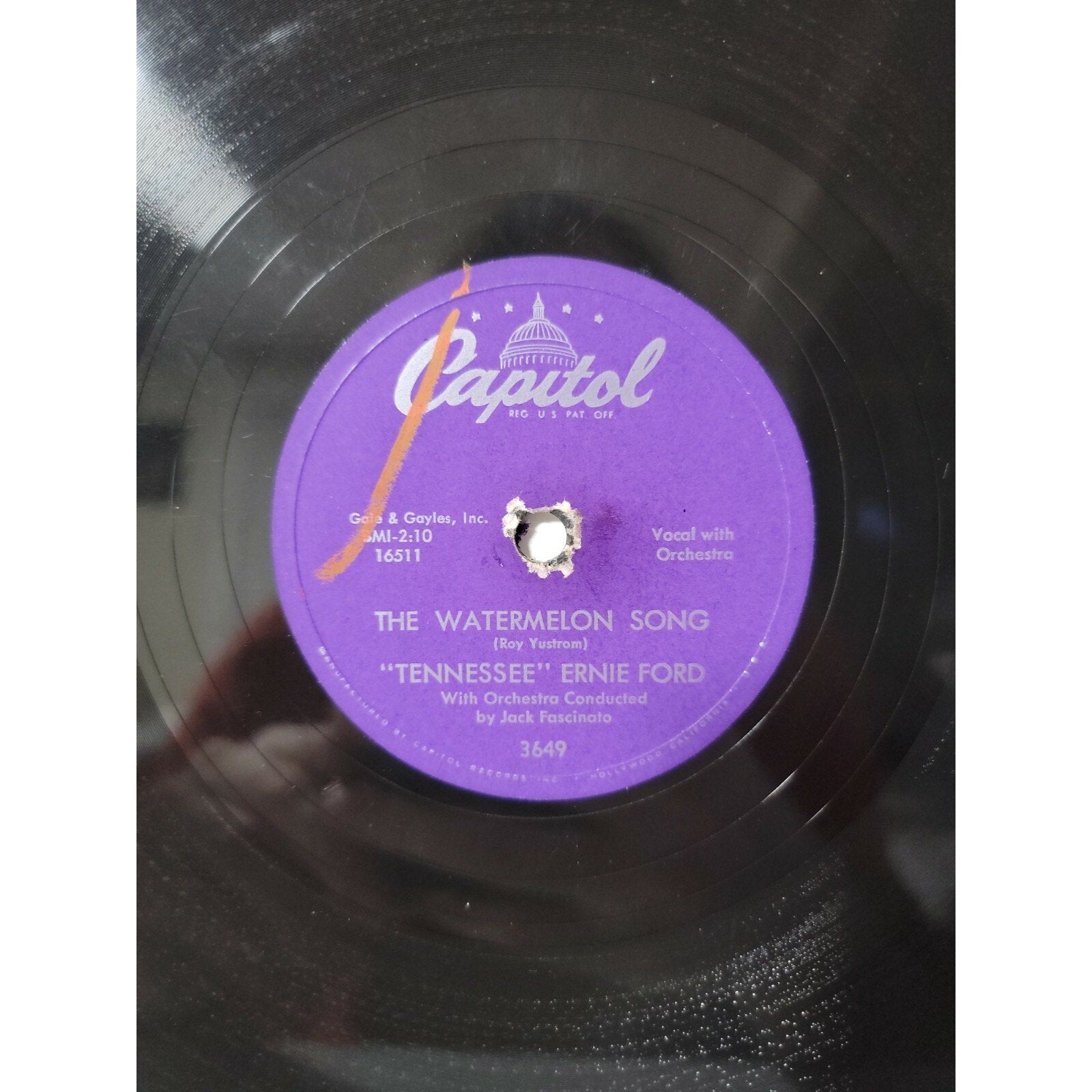 Tennesse Ernie Ford - One Suit / The Watermelon Song (Vinyl)