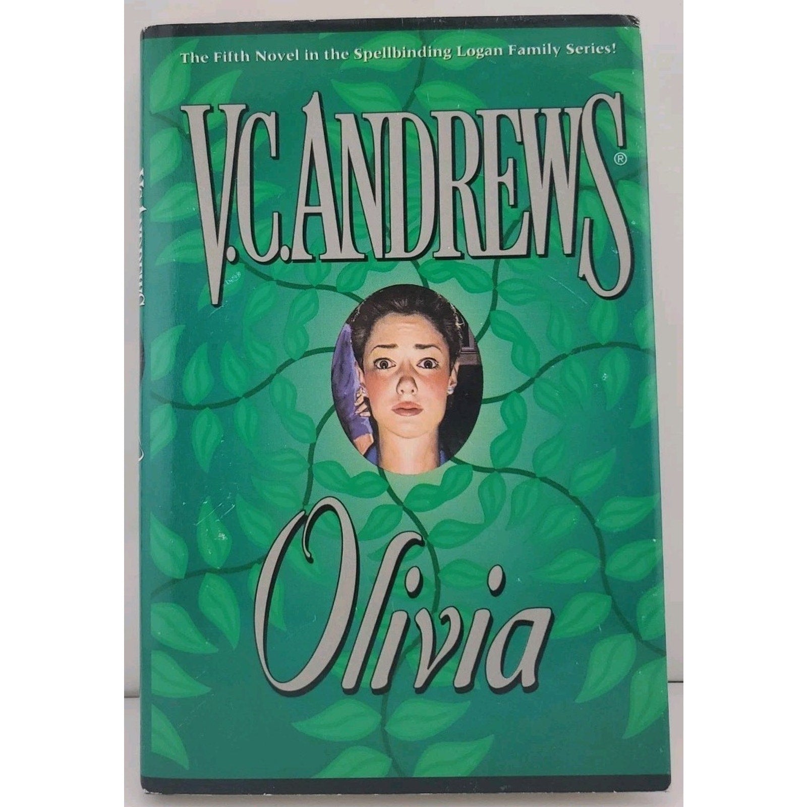 Olivia by V.C. Andrews (Hardcover)