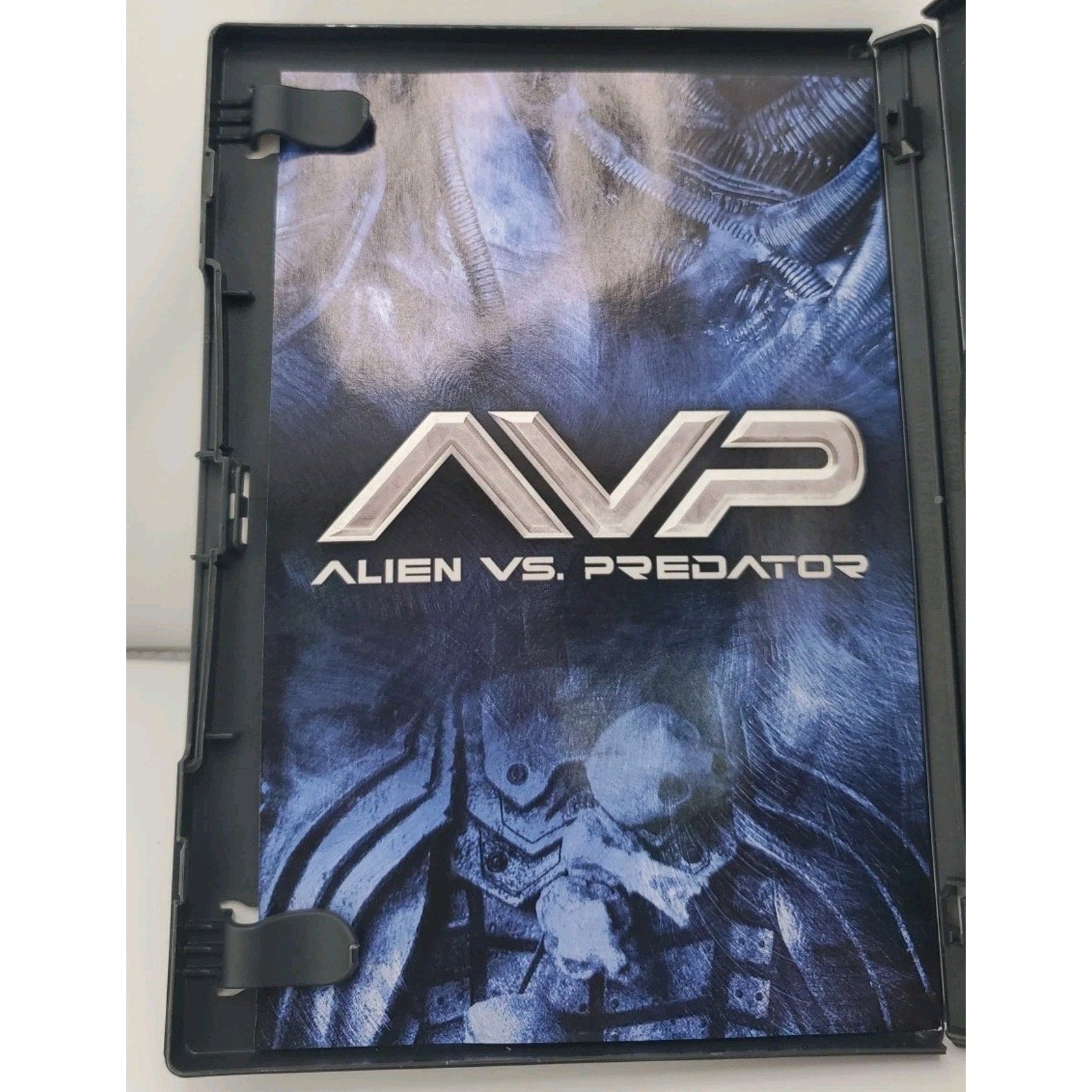 Alien Vs Predator (DVD, 2004)