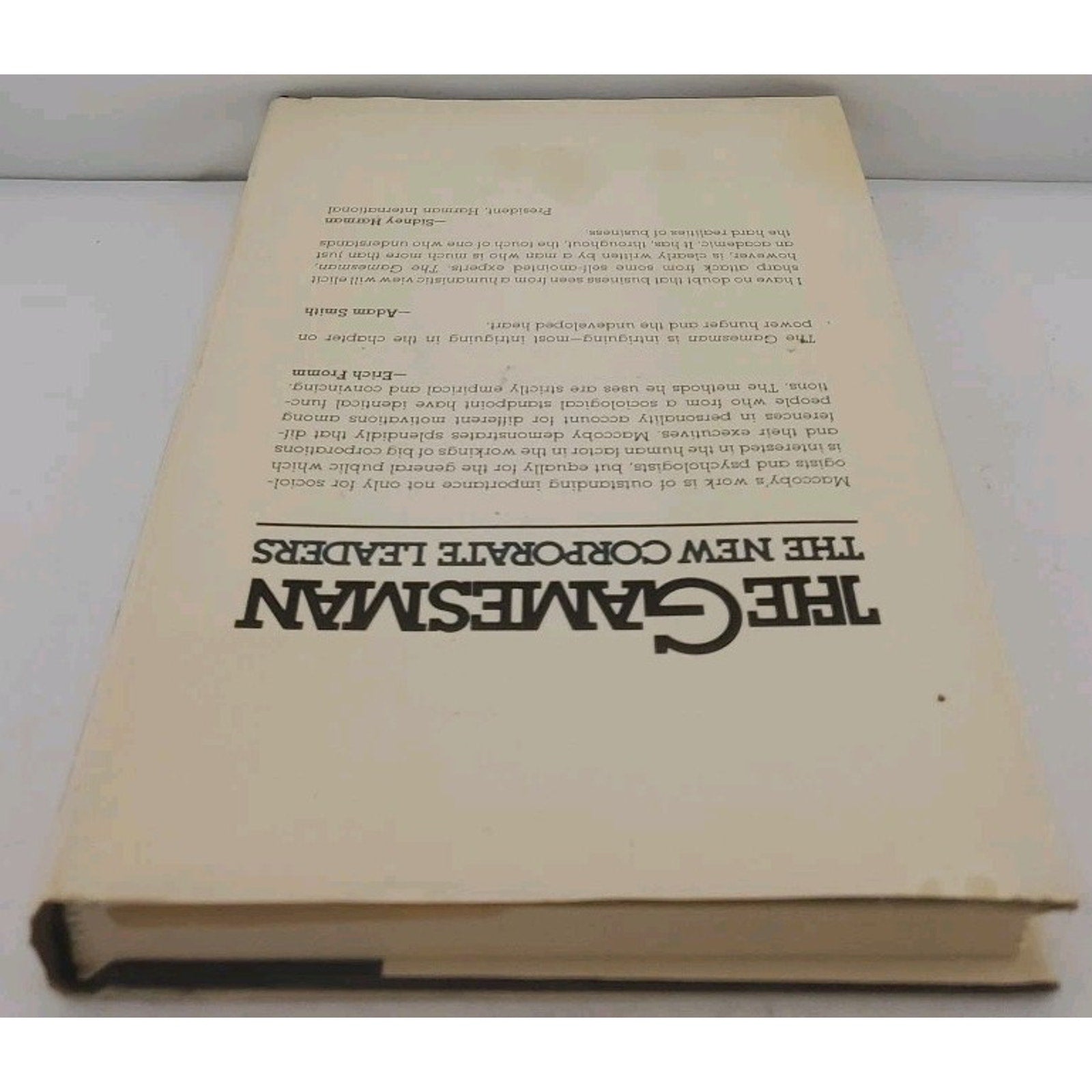 The Gamesman: The New Corporate - Hardcover, by Michael Maccoby -