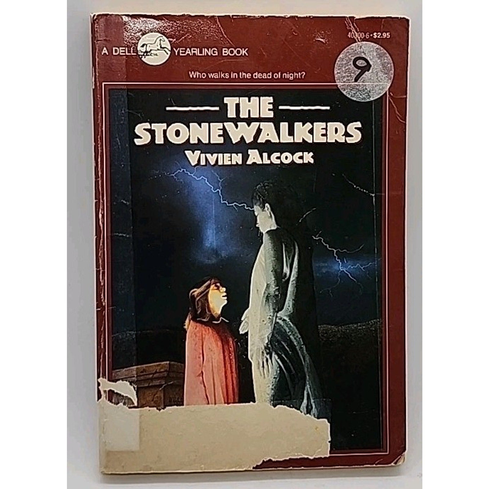 Stonewalkers by Vivien Alcock (1990, Digest Paperback)