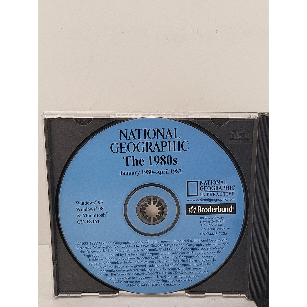 NATIONAL GEOGRAPHIC magazine the 1980's interactive CD-ROM set Windows