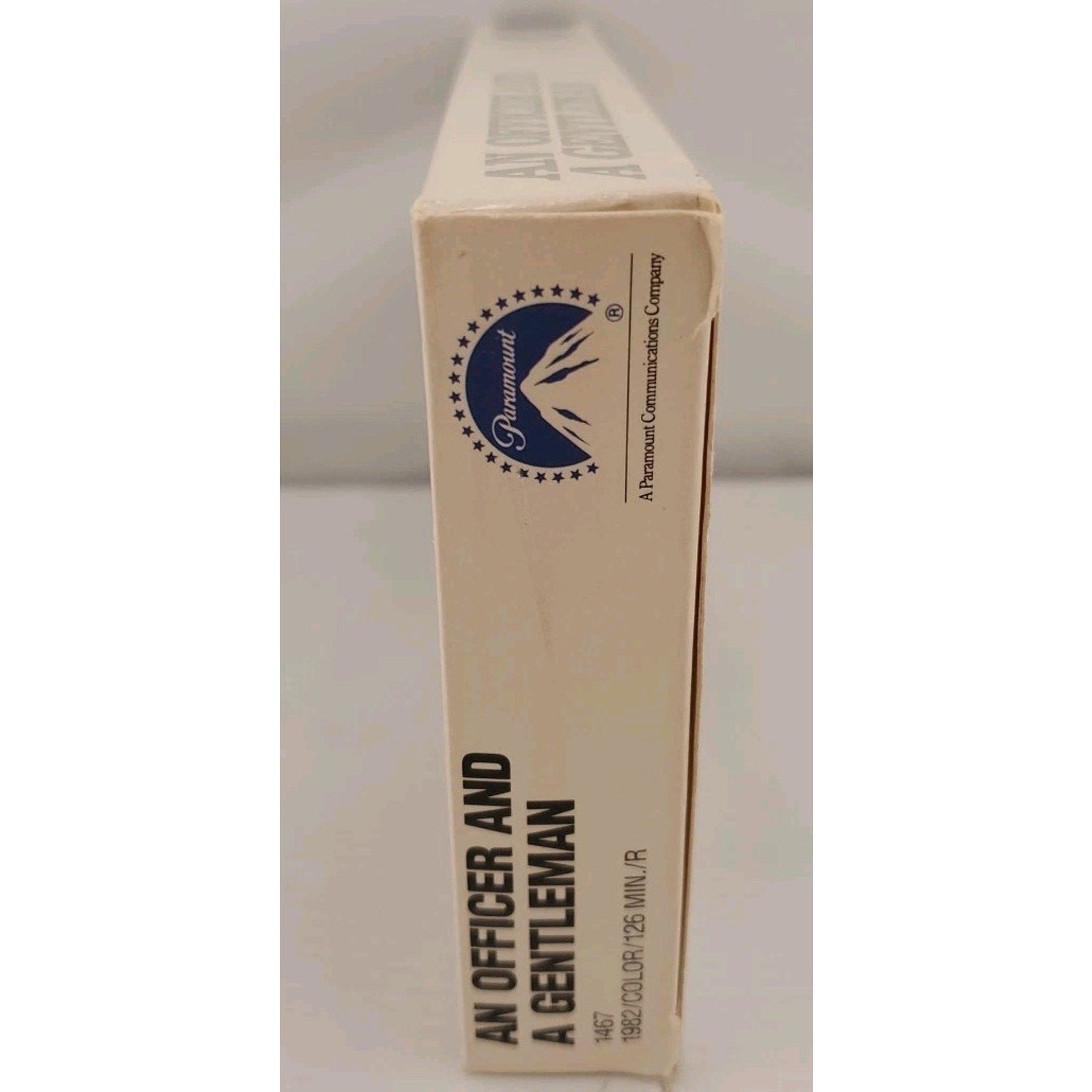 Officer & a Gentleman (VHS, 1981) Red Text