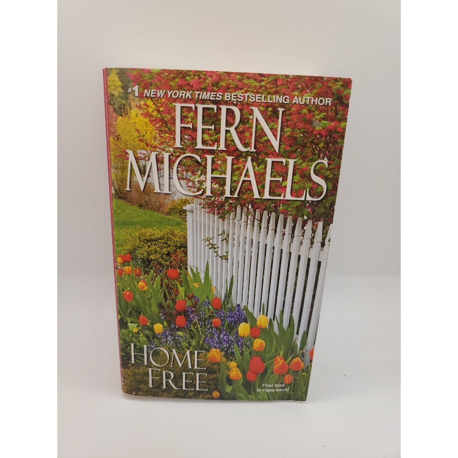 The Sisterhood Ser.: Home Free by Fern Michaels (2011, UK- A Format Paperback)