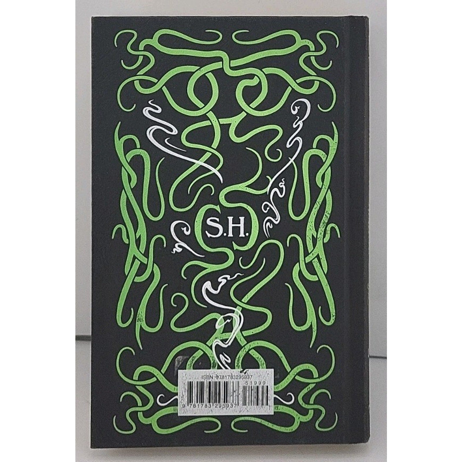 Sherlock Holmes and the Shadwell Shadows : The First of the Cthulhu Casebooks by