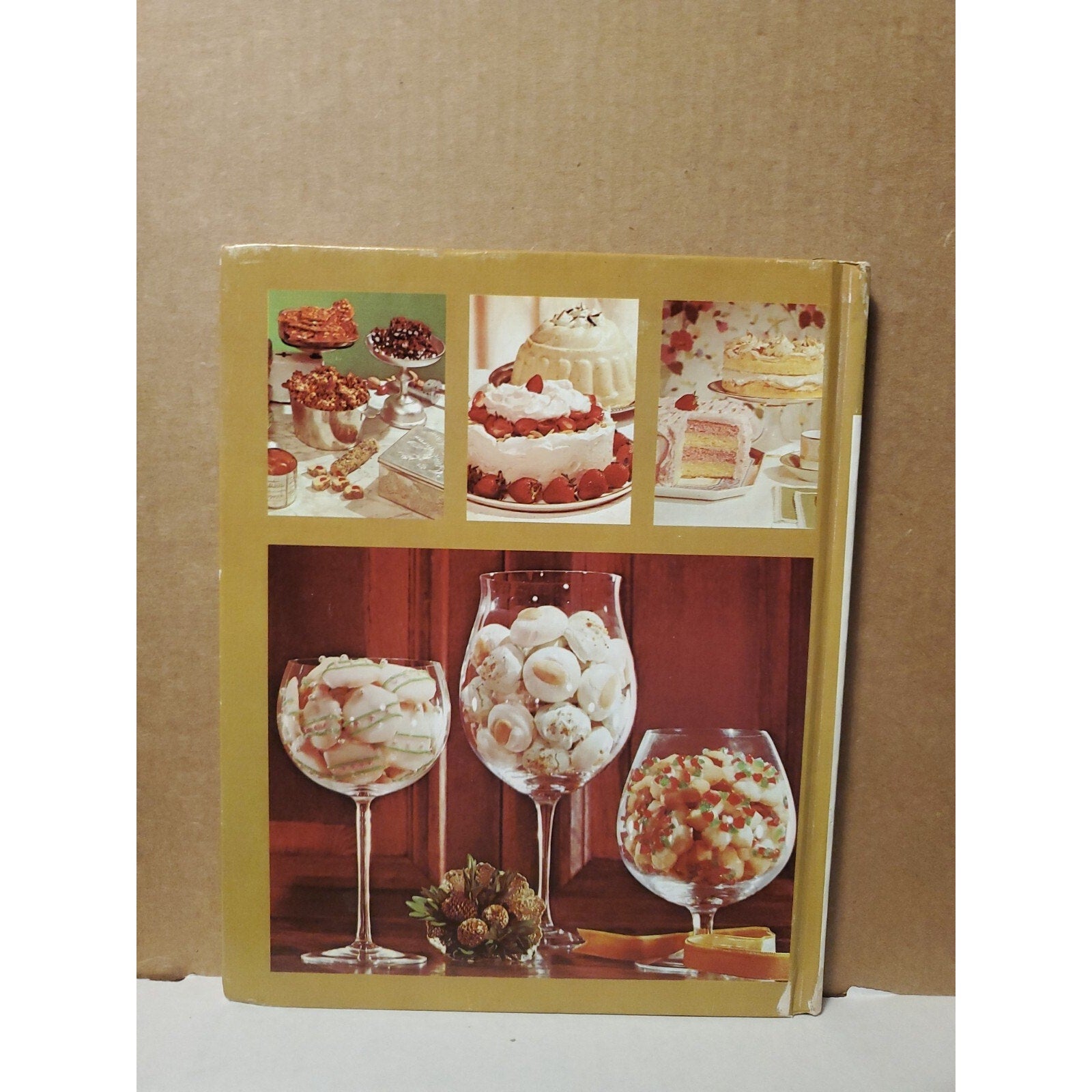 Family Circle Cook Book 1972 Illustrated Library of Cooking Volume 4