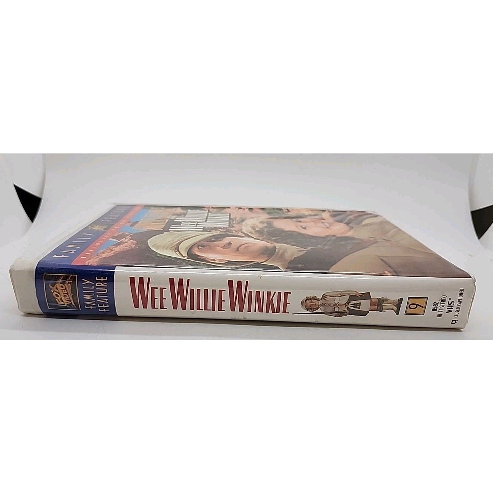 Wee Willie Winkie (VHS)