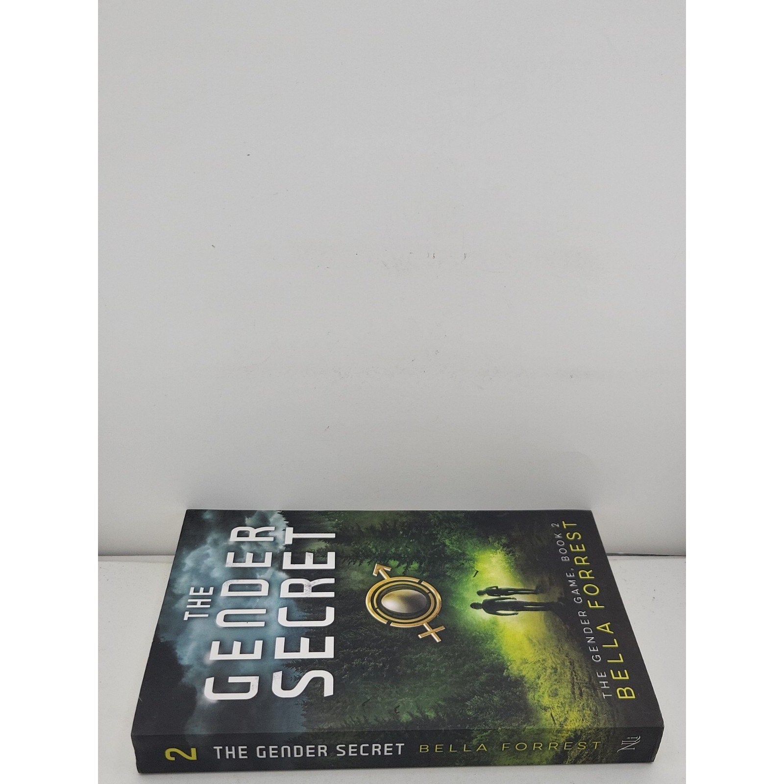 Gender Secret by Bella Forrest (2016, Trade Paperback)