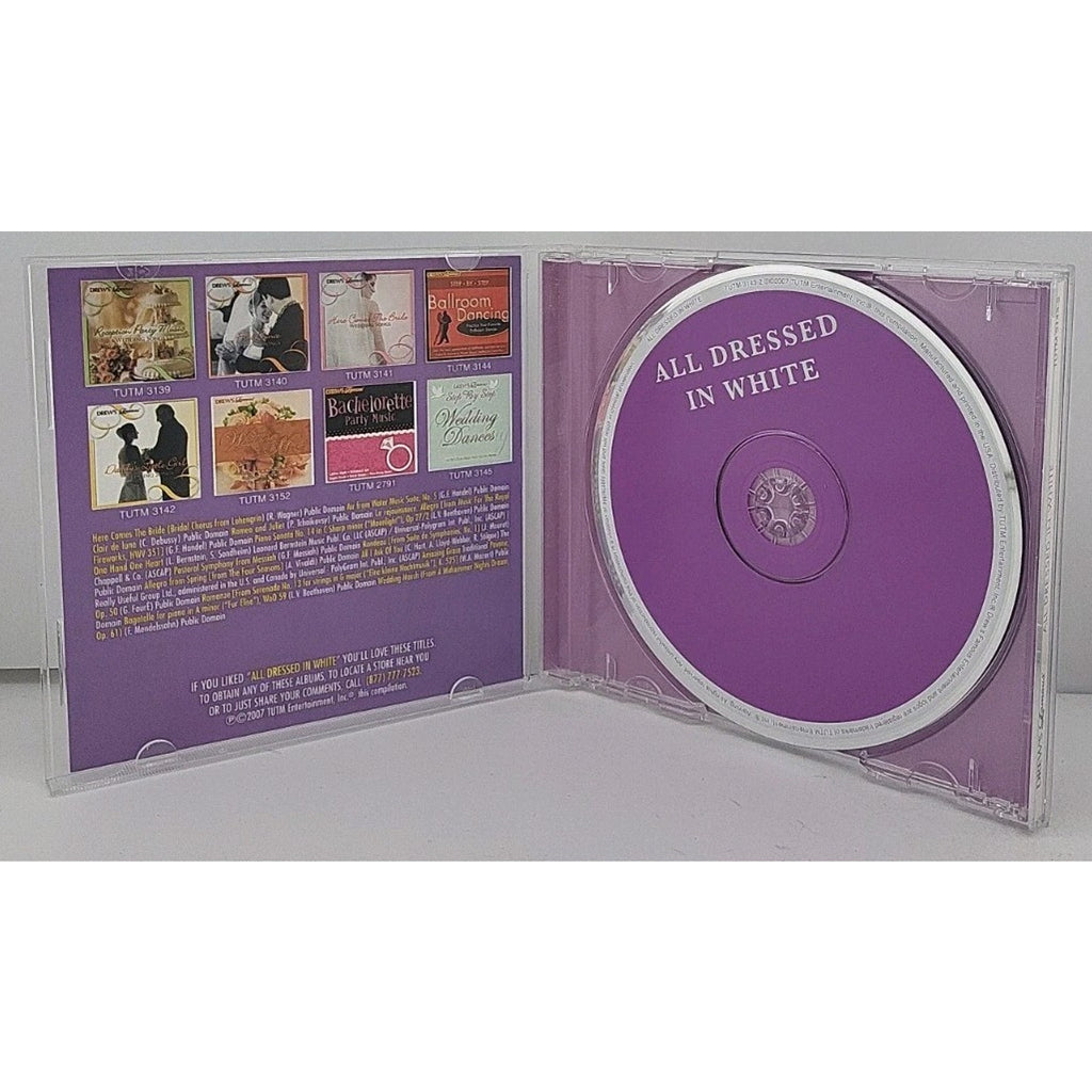 All Dressed In White - Audio CD (Drew's Famous Party Music) [16 Tracks]