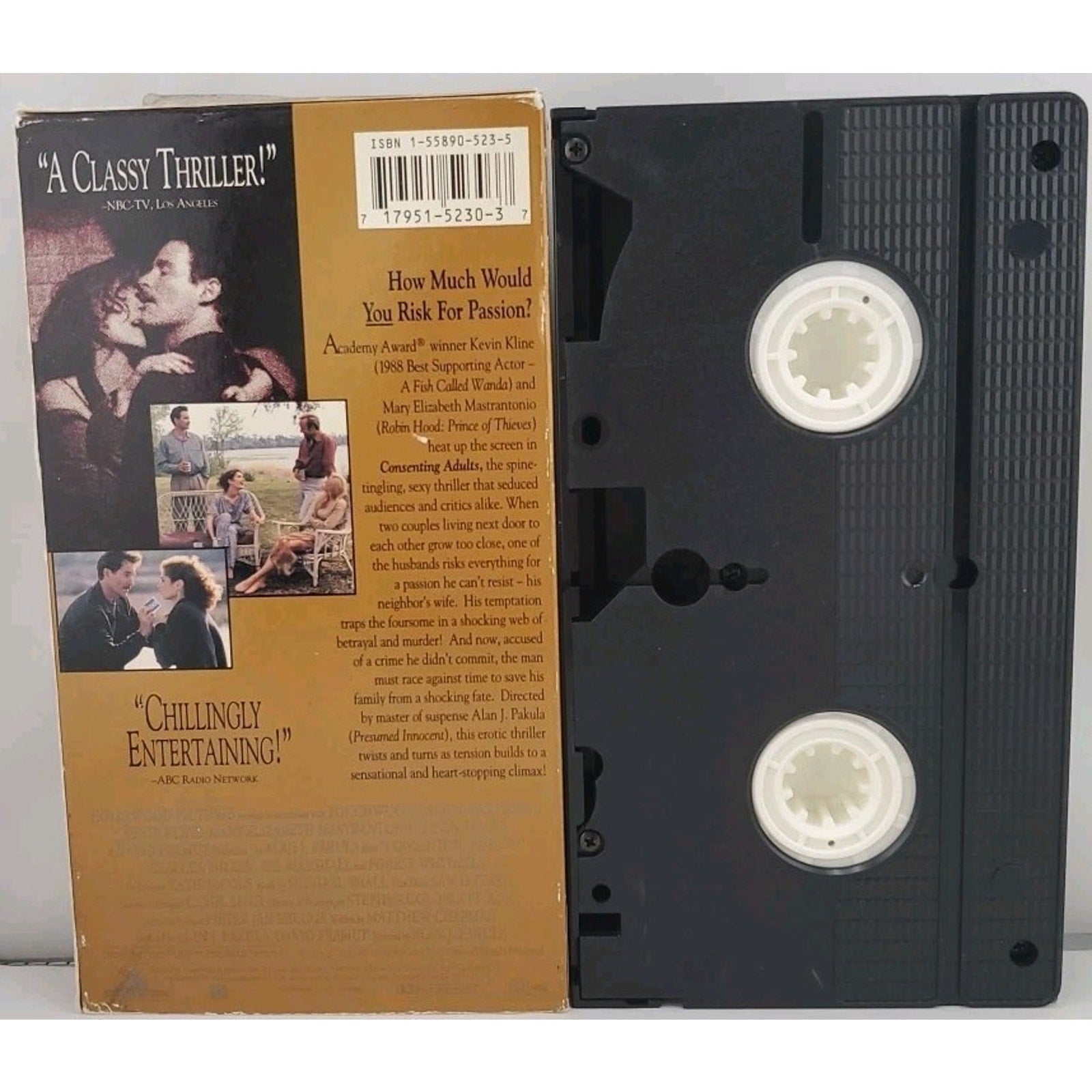 Consenting Adults (VHS, 1993)