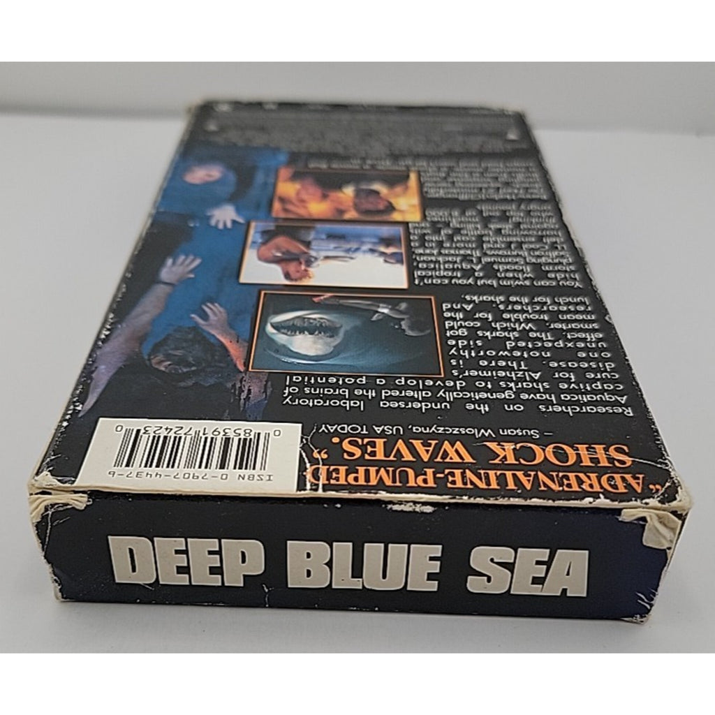 Deep Blue Sea (VHS, 1999)