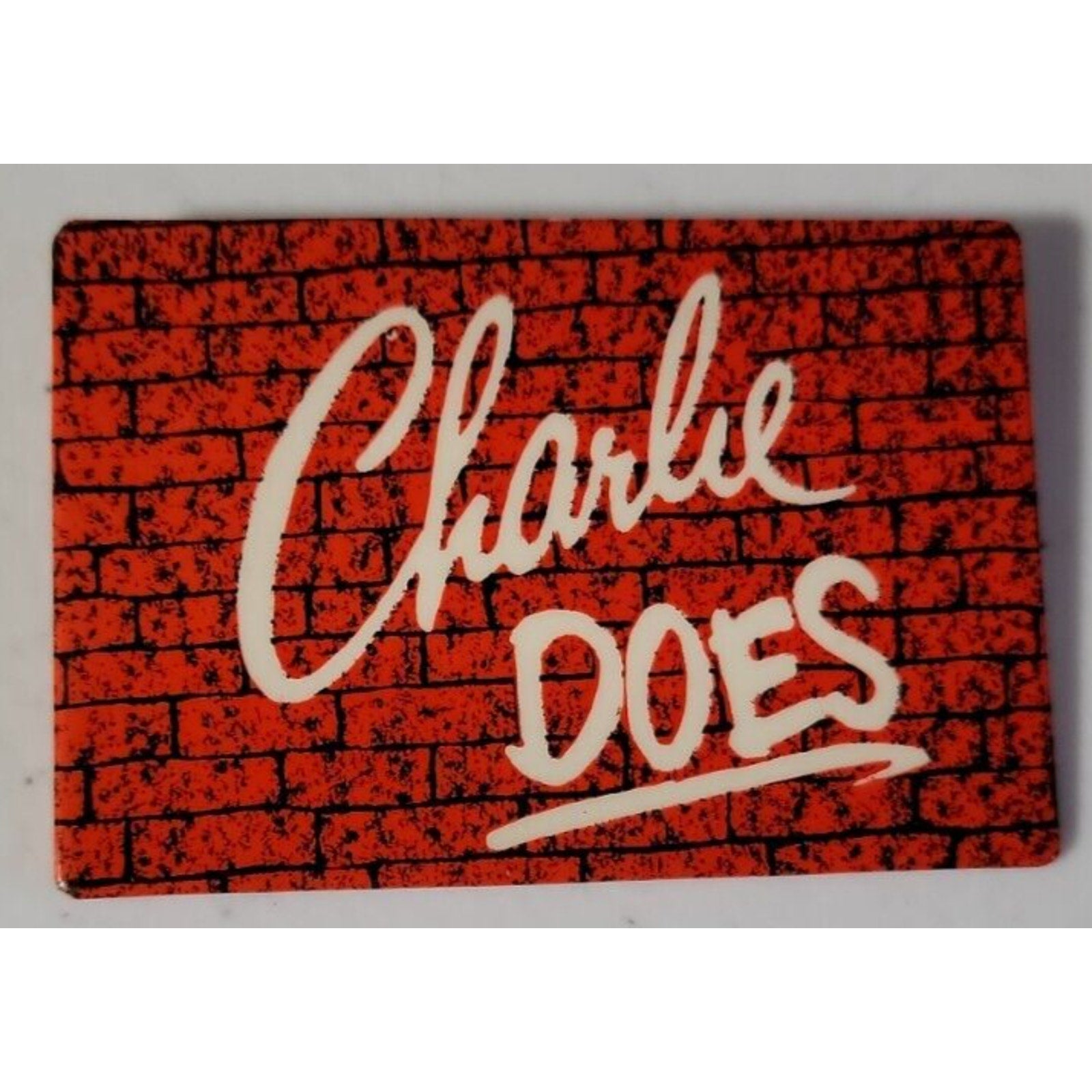 Charlie Does Pinback