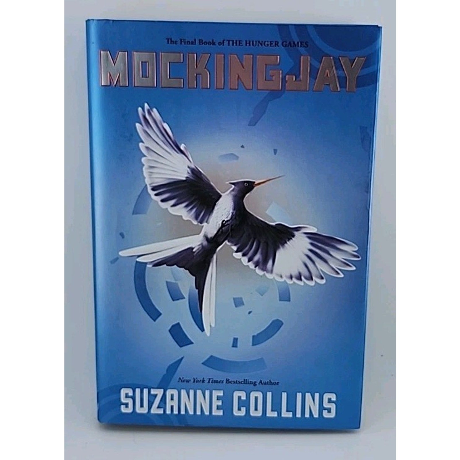 Mockingjay (Hunger Games, Book Three) by Suzanne Collins (2010, Hardcover)