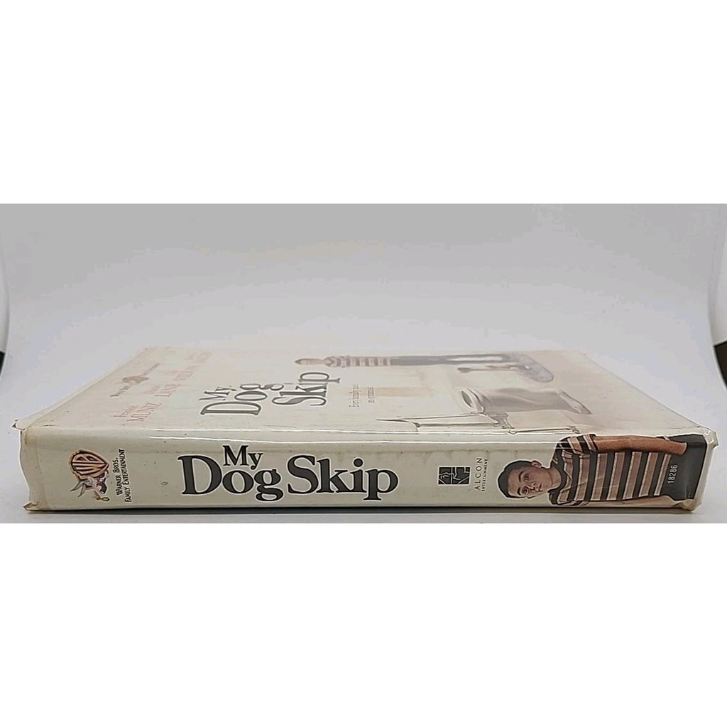 My Dog Skip (VHS, 2000, Clam Shell)