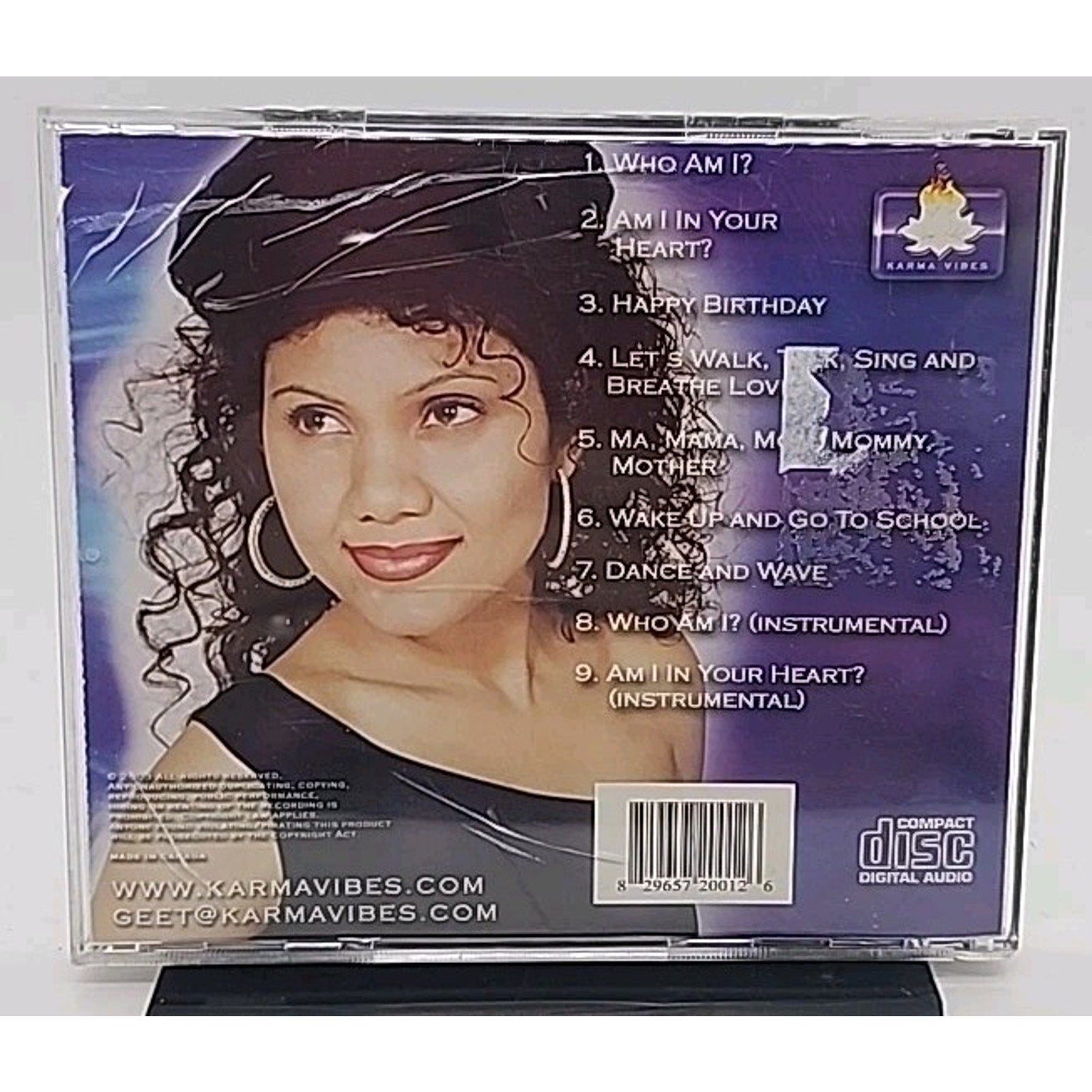 Geeta B Who Am I? (CD)