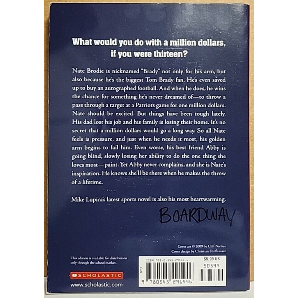 Million Dollar Throw by Mike Lupica Scholastic Paperback