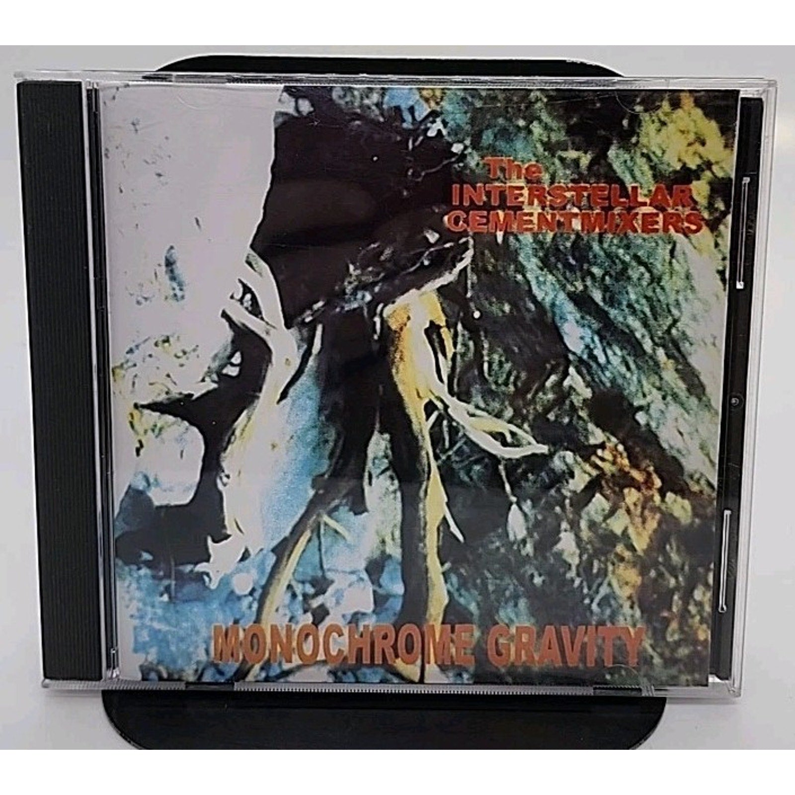The Interstellar Cementmix Monochrome Gravity (CDr)