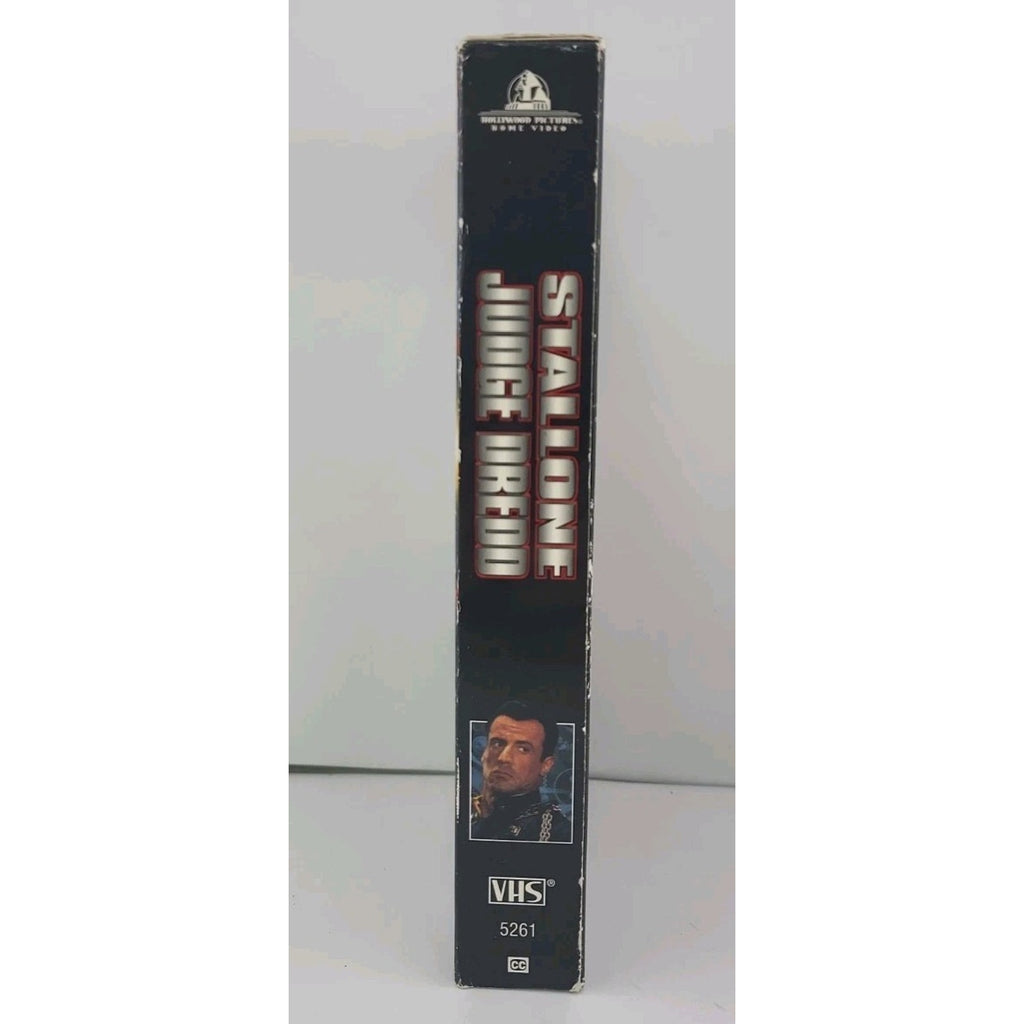 Judge Dredd (VHS, 1995)