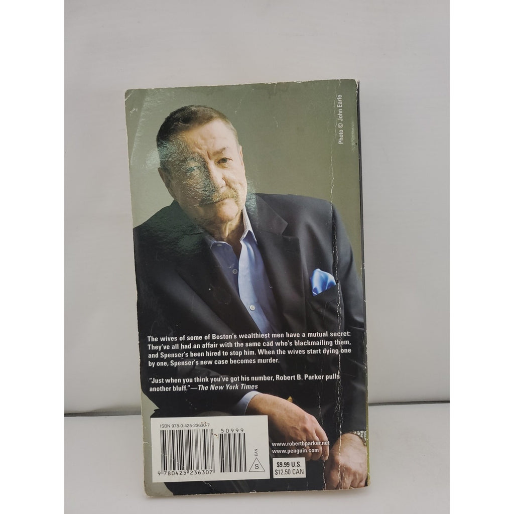 Professional by Robert B. Parker (2010, Trade Paperback)