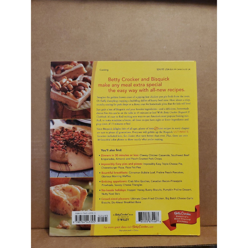 Betty Crocker Bisquick II Cookbook: Easy Breakfast Lunch Dinner Dessert