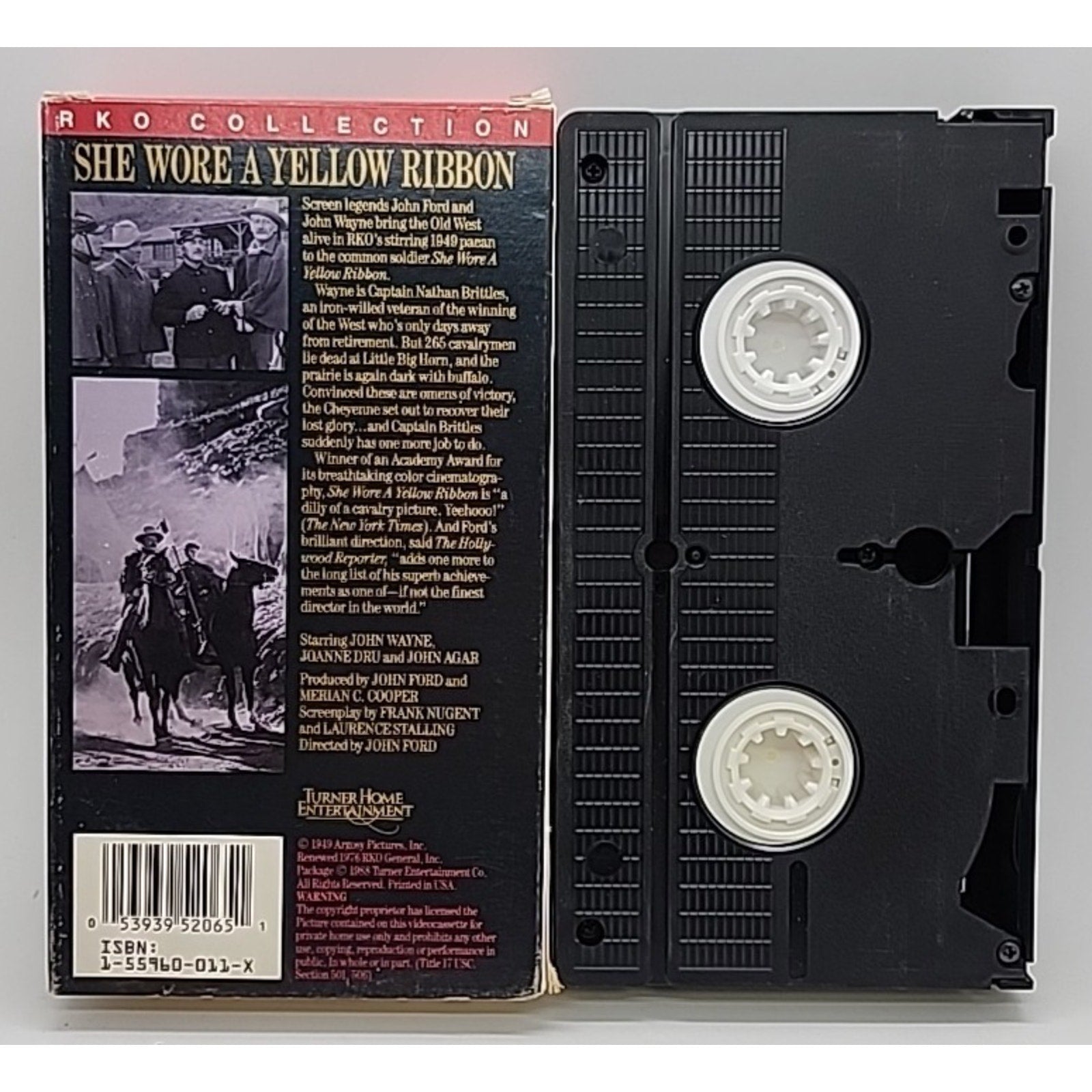 She Wore a Yellow Ribbon (VHS)