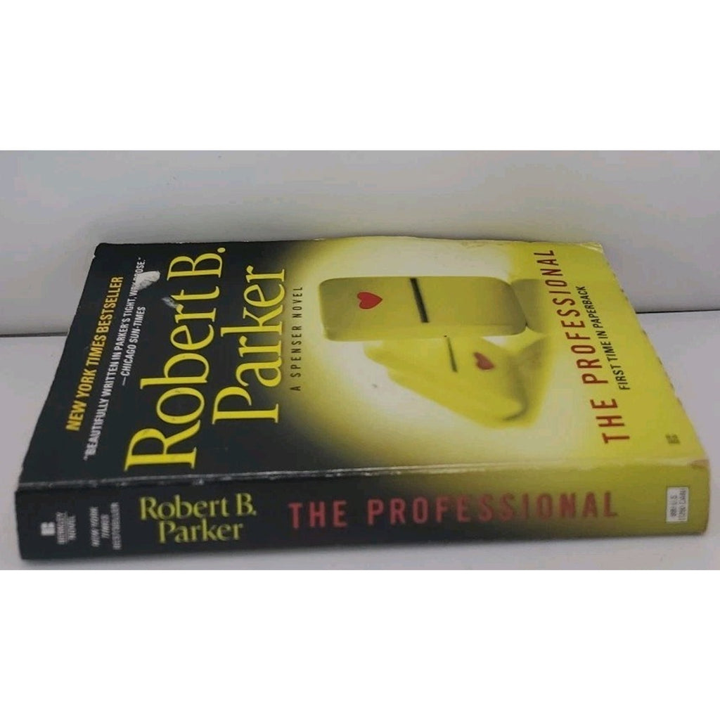 Professional by Robert B. Parker (2010, Trade Paperback)