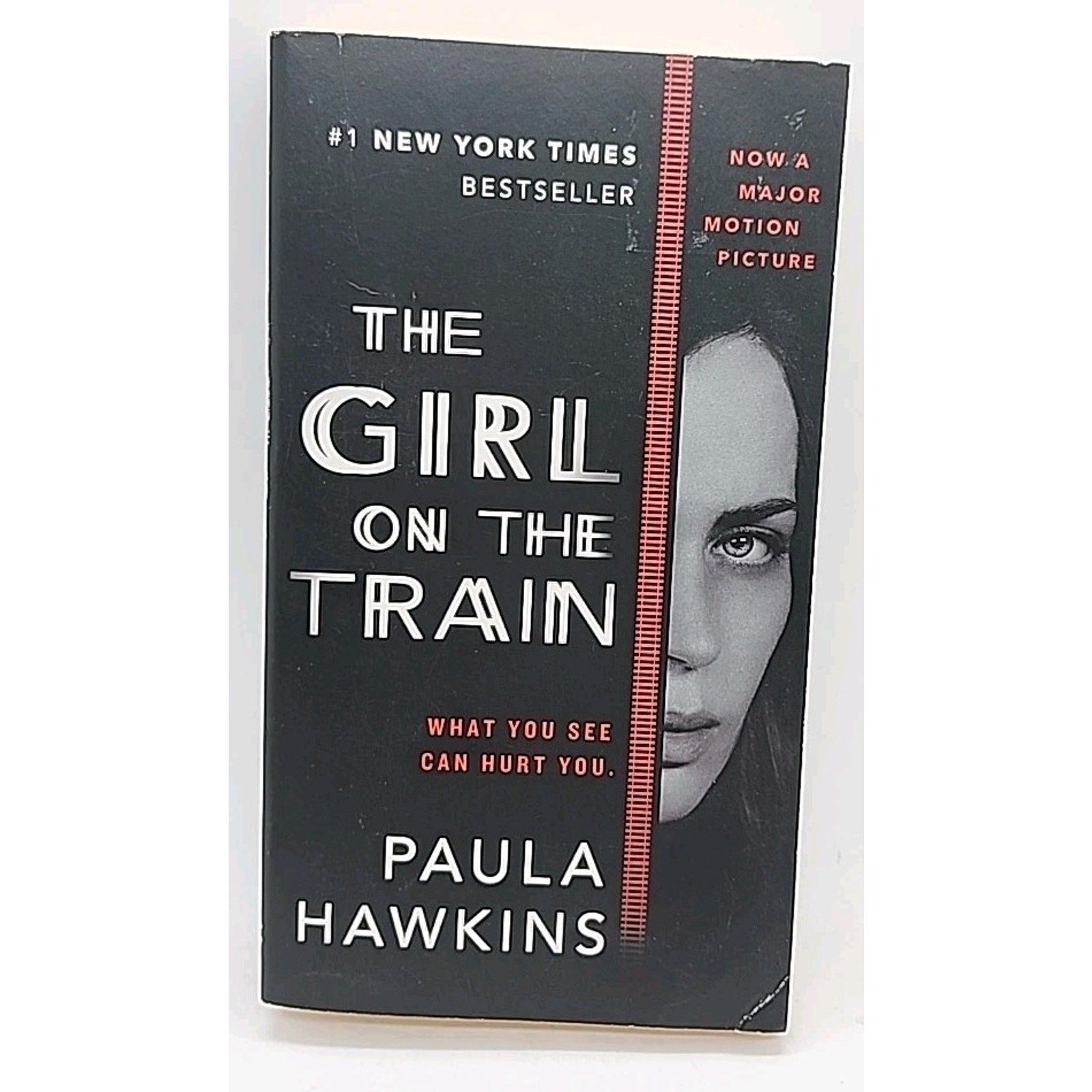 Girl on the Train by Paula Hawkins (2016, Us-Tall Rack Paperback)