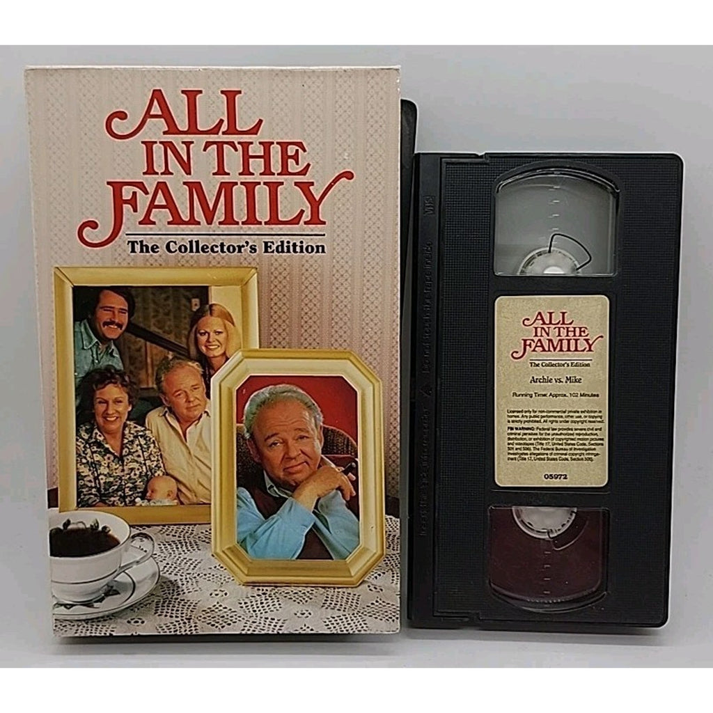 All in the Family Archie vs Mike (VHS, 1993, The Collector's Edition, Columbia)