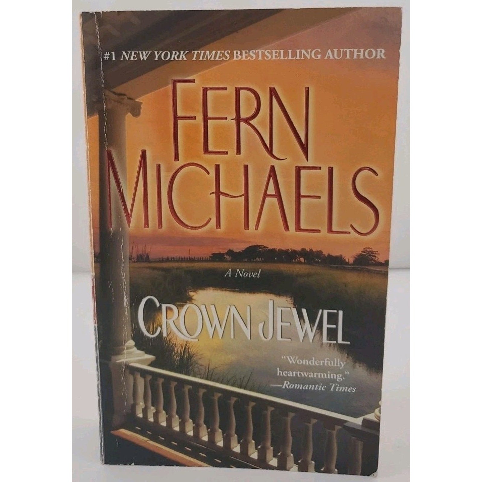 Crown Jewel by Fern Michaels (2005, Trade Paperback)