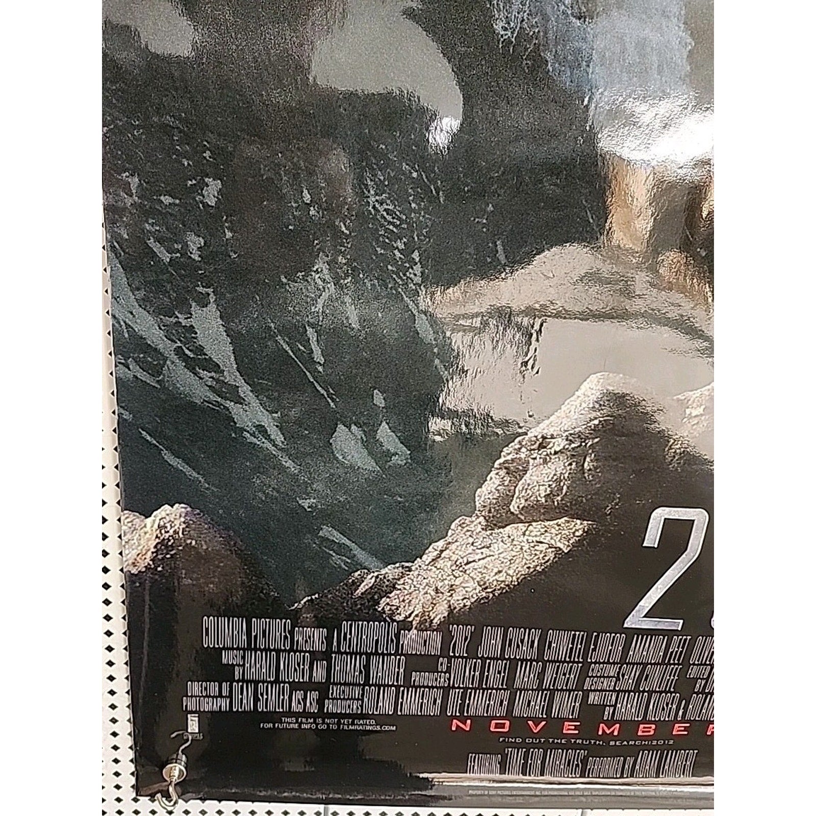 2012 Movie Poster 27 x 40 Double Sided Rolled
