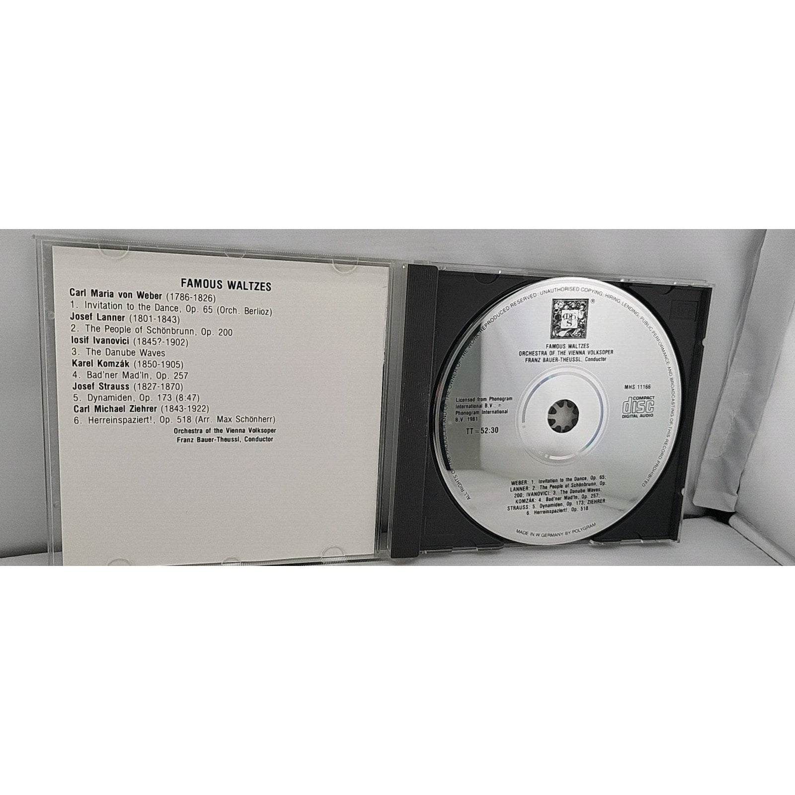 Famous Waltzes (Invitation To The Dance) CD