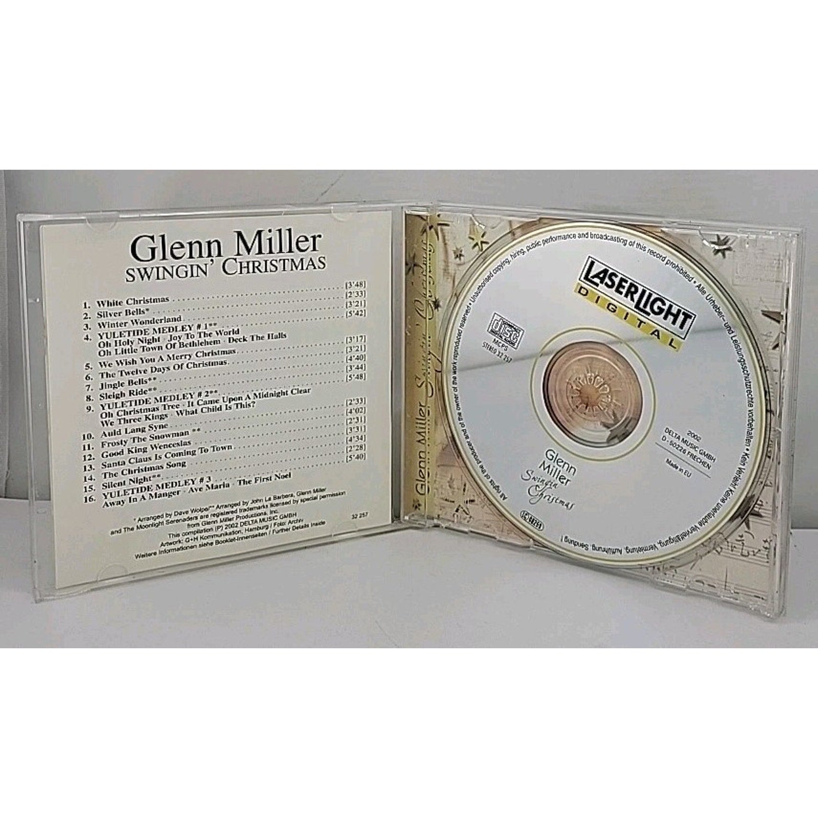 Swingin' Christmas By Glenn Miller CD