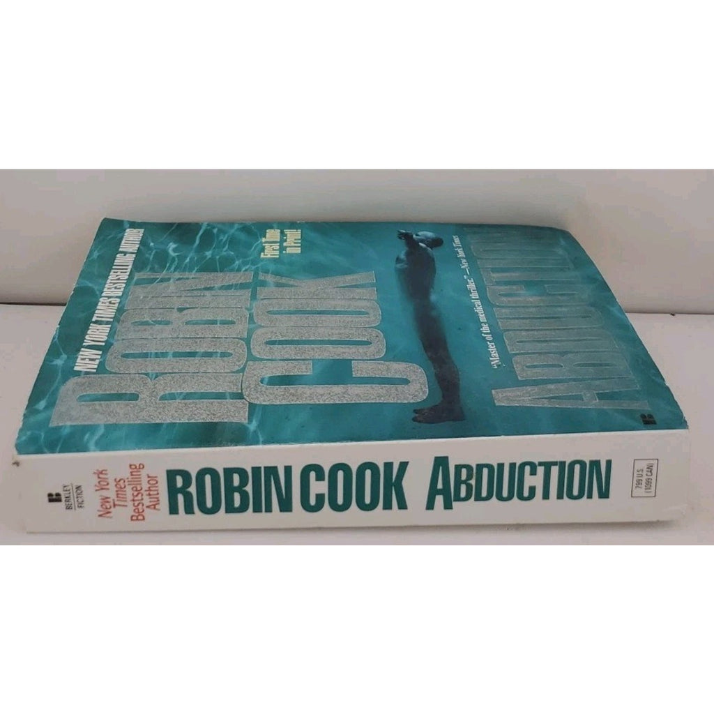 Abduction by Robin Cook (2000, Mass Market)