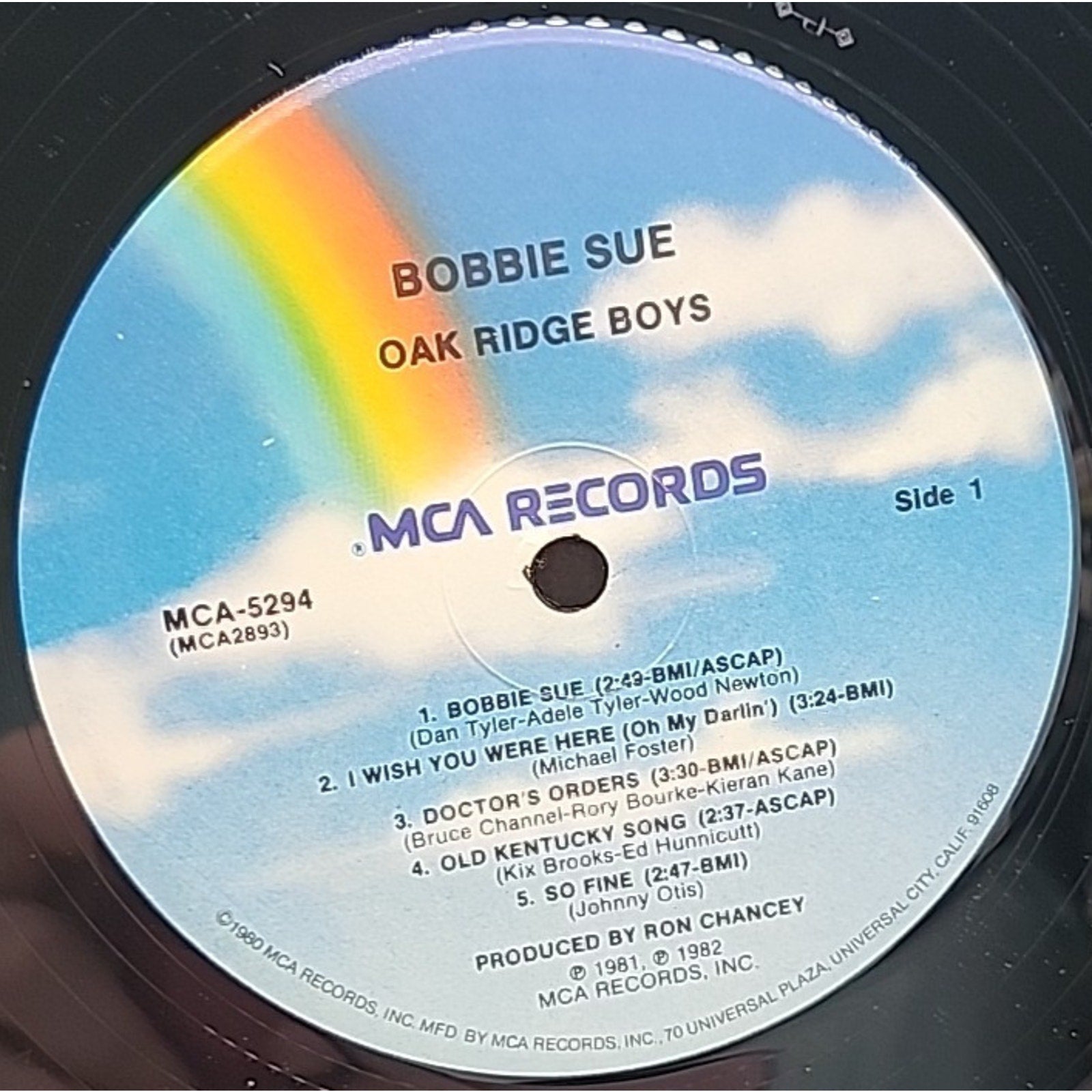 The Oak Ridge Boys – Bobbie Sue (Record)