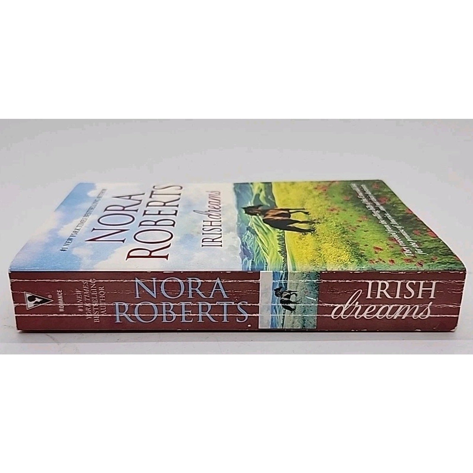 Irish Dreams : An Anthology by Nora Roberts (2015, Mass Market)